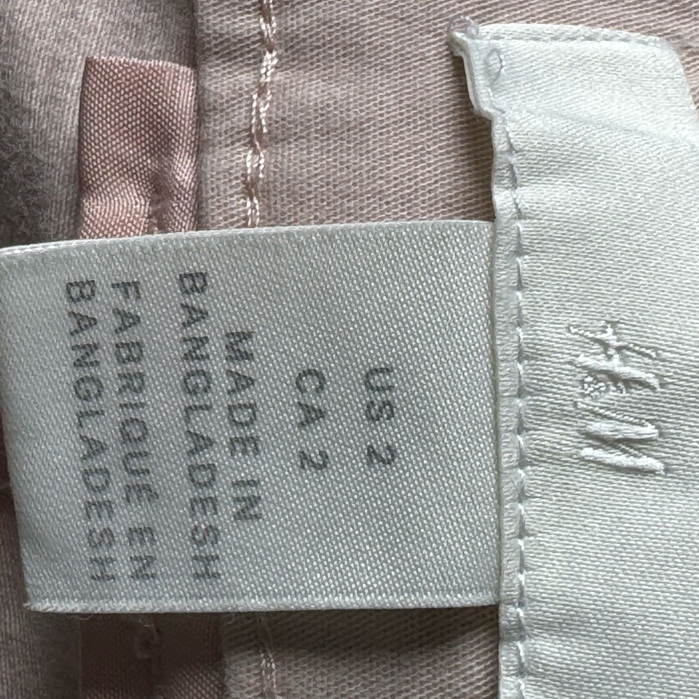 H&M Pink Shorts - Picture 9 of 10